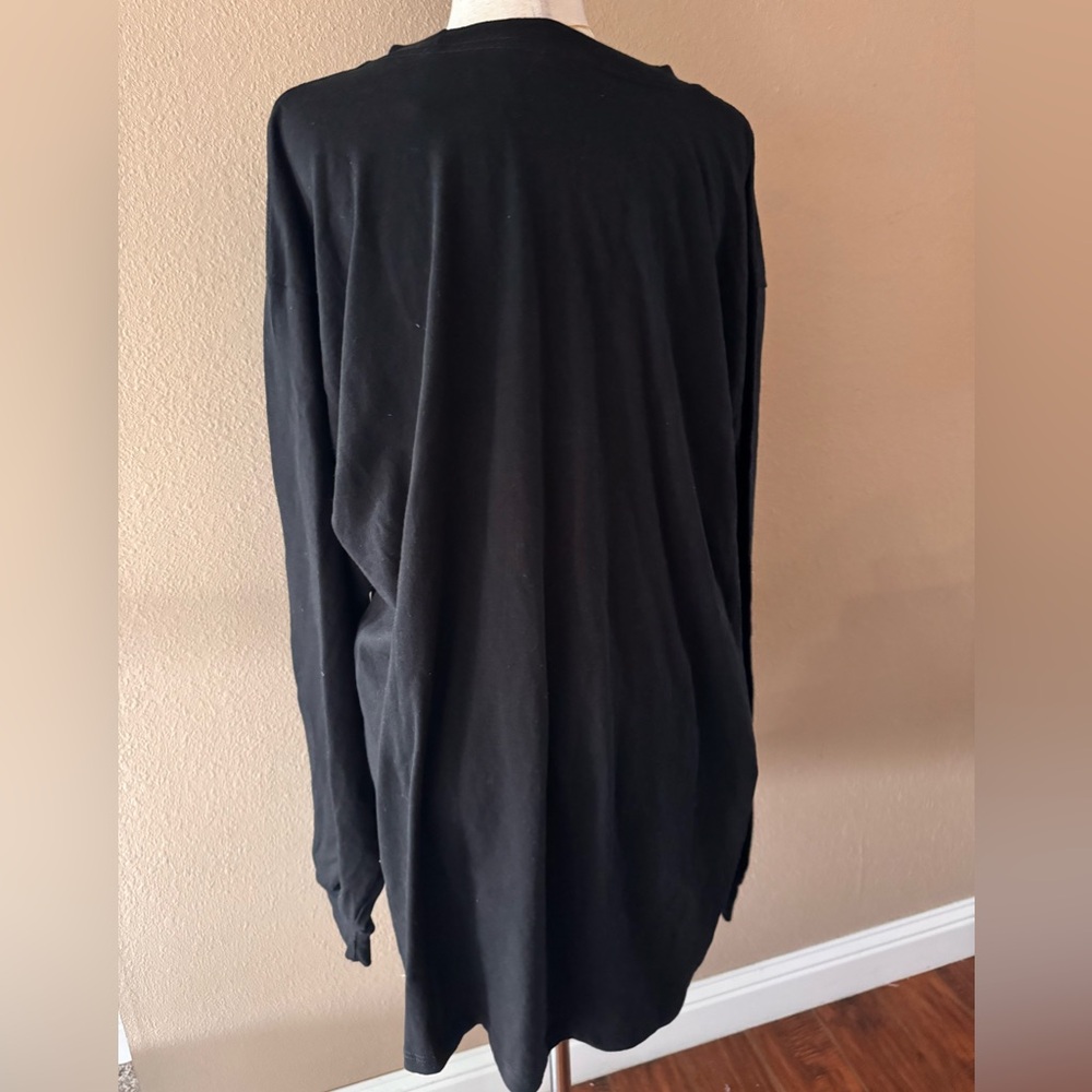 Lips design 2XL long sleeve top - Picture 4 of 4